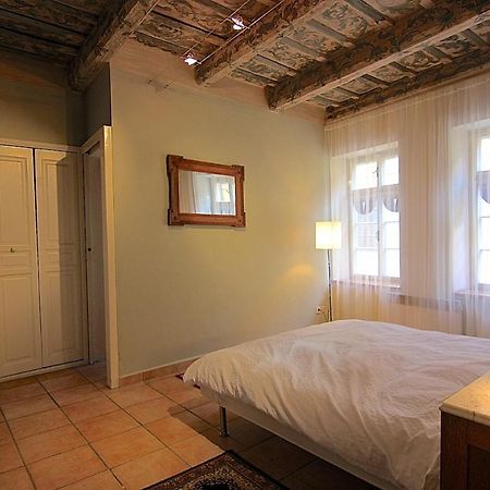 Historical Apartment With Balcony プラハ エクステリア 写真